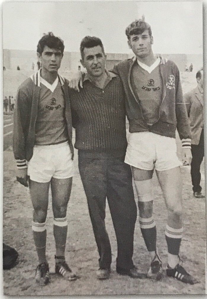 אלון בן דור, ישראל גלאי (ז''ל) ואפריים צבי. כשהיו בנוער שזכה באליפות המדינה (צילום: באדיבות משפחת גלאי)